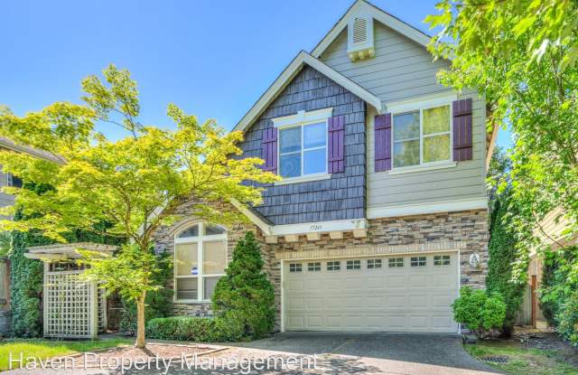 17243 NE 25th Ct - 17243 Northeast 25th Court, Redmond, WA 98052