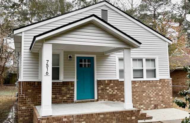 Two Bed, Two Bath Home on Wilmington Island photos photos