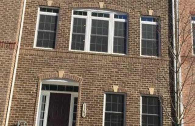 3163 JOHN GLENN Street photos photos