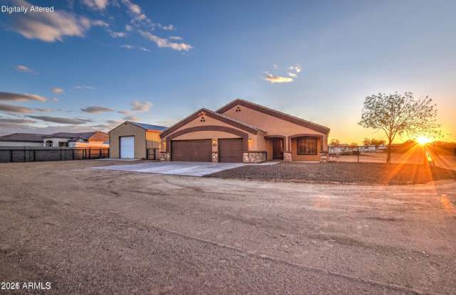 28196 N EDWARDS Road Gallery 2