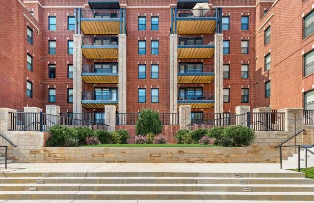 Circ Apartments Gallery 2