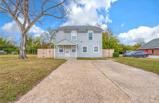 3110 Deep Creek Boulevard photos photos