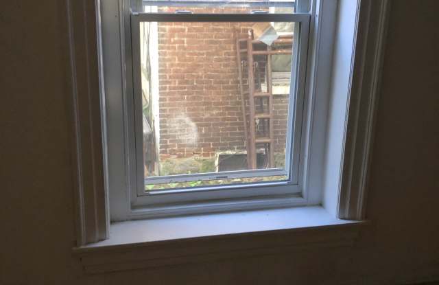 1433 Linden St photos photos
