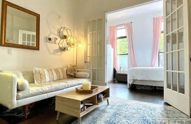 72 Maujer Street - 72 Maujer Street, Brooklyn, NY 11206