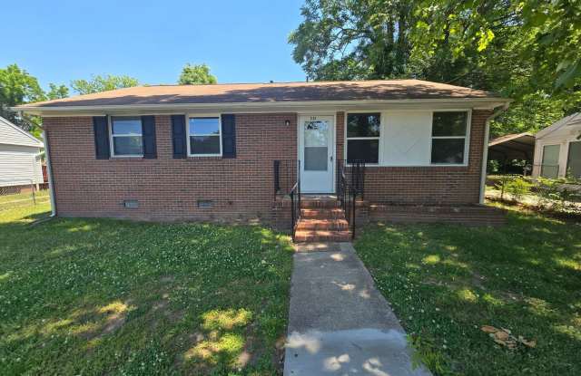 3 bedroom home in Petersburg photos photos 3 bedroom home in Petersburg photos photos