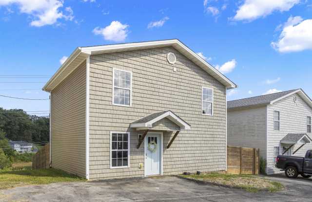 122 Roberts Ridge Gallery 1