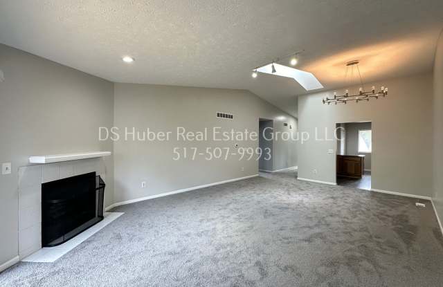 2349 Coyote Creek Drive Okemos, MI 48864 photos photos