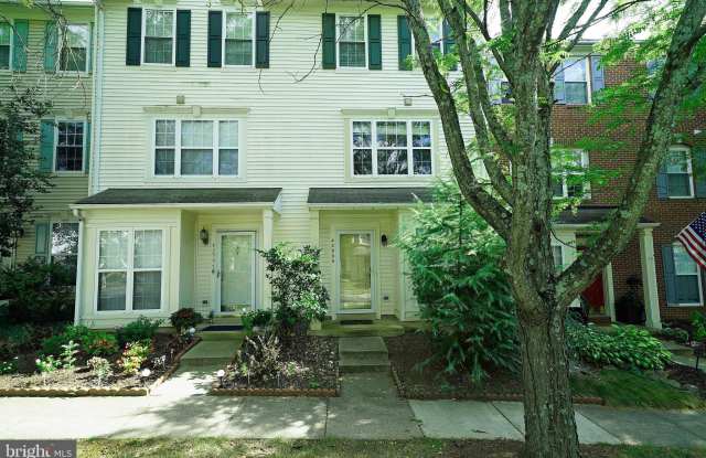 42995 ASTELL STREET Gallery 2