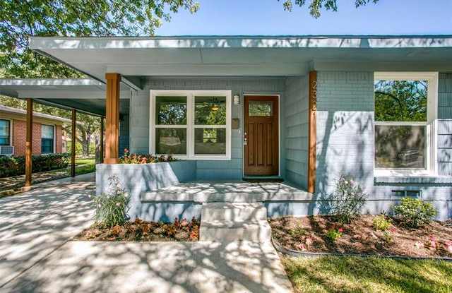 2321 San Marcus Avenue Gallery 2