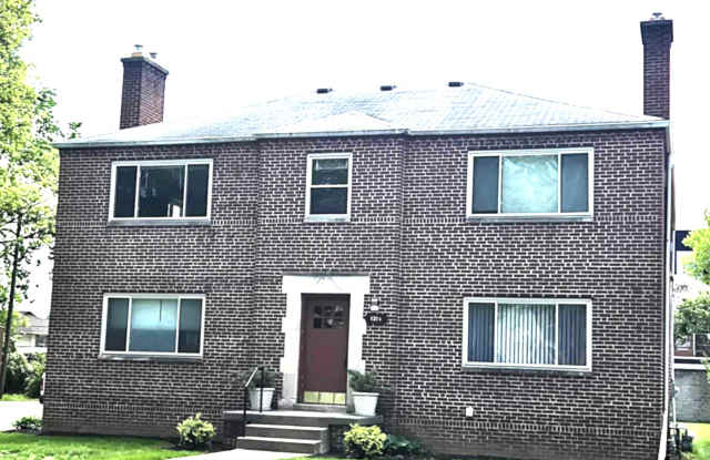 1315 W 7th Ave photos photos