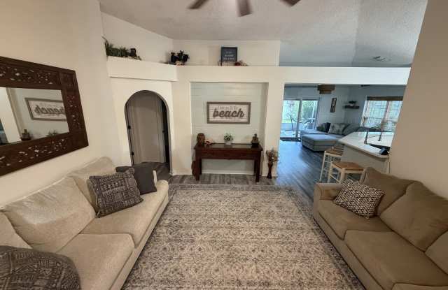 11058 MIATA Court Gallery 2