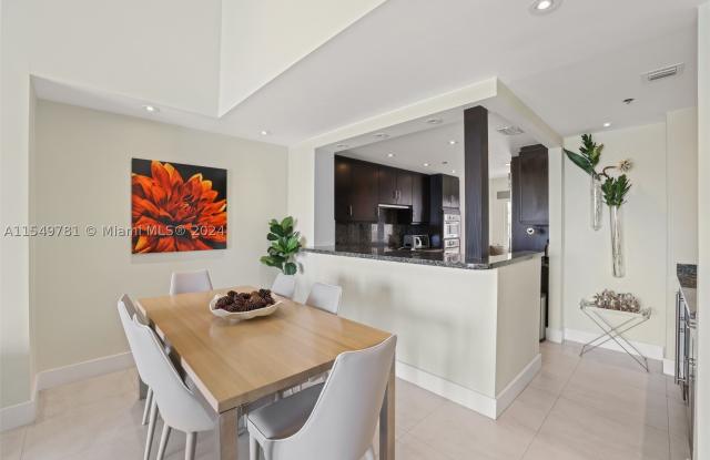 2442 Fisher Island Dr Gallery 4