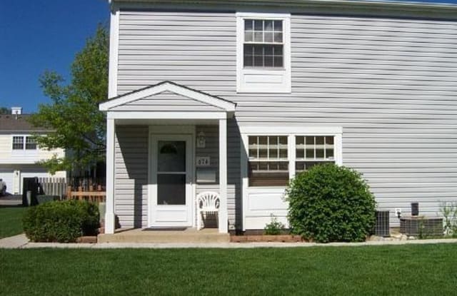 674 CLEO Court - 674 Cleo Court, Wheeling, IL 60090