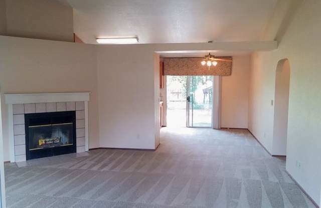 $500 MOVE IN SPECIAL OFF FIRST MONTHS RENT. Gallery 3