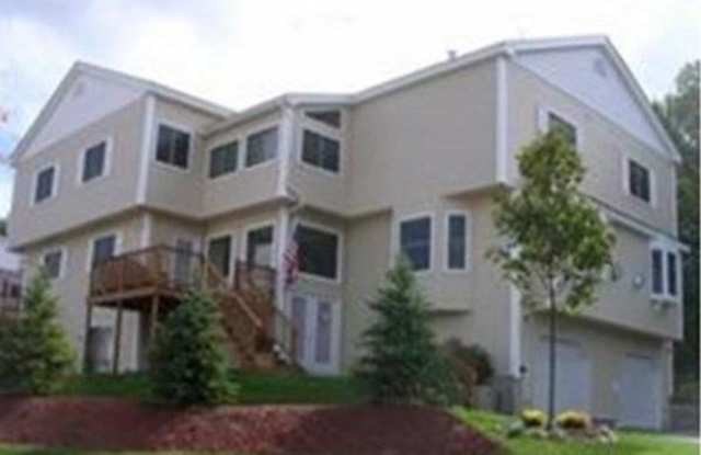 28 John Hancock Dr photos photos