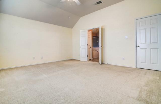 Comfortable and Spacious Living in Pflugerville photos photos