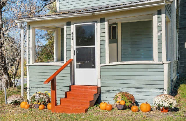 464 Old 76 Road Gallery 2