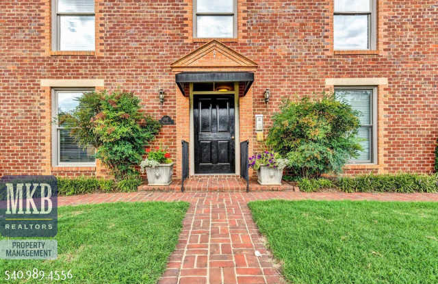 Beautiful condo located in South Roanoke 3 Bedrooms and 2 Baths photos photos