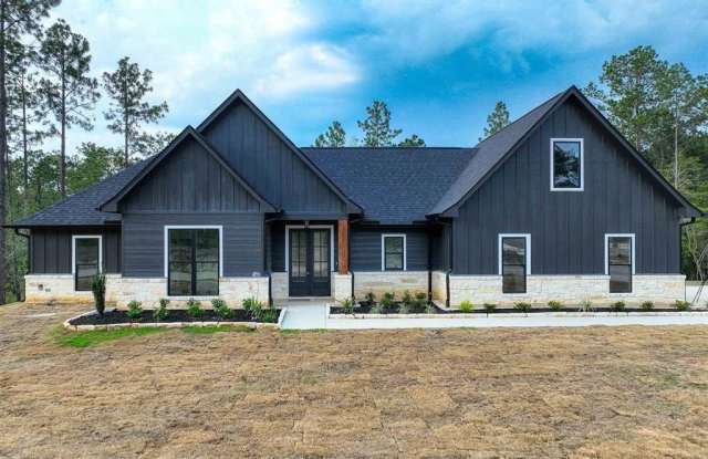 130 Crazy Horse Dr. - 130 Crazy Horse Drive, Sam Rayburn, TX 75931