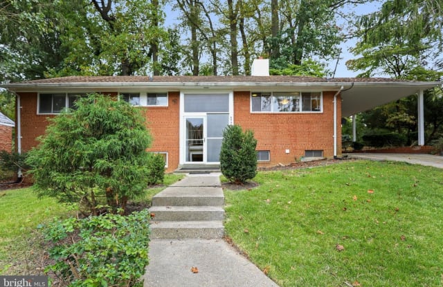 6048 ROSSMORE DR - 6048 Rossmore Drive, North Bethesda, MD 20814