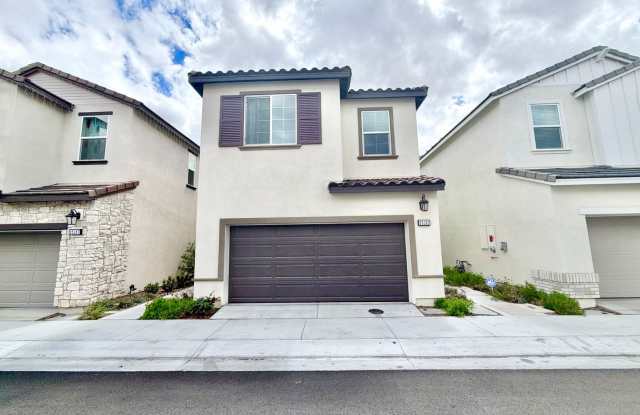 Iris Park Gem | 4 Bedrooms, Loft, and Modern Upgrades Throughout photos photos