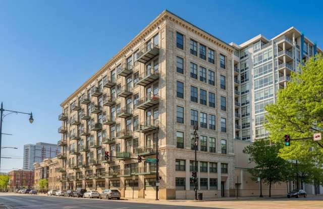 1801 S MICHIGAN Avenue photos photos 1801 S MICHIGAN Avenue photos photos