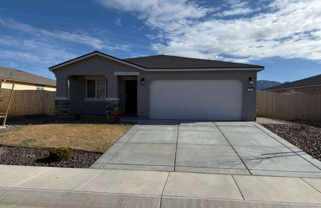 New 3 Bed / 2 Bath Home with Spacious Backyard in Dayton photos photos