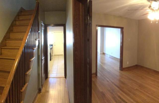 1620 D NE Gallery 2