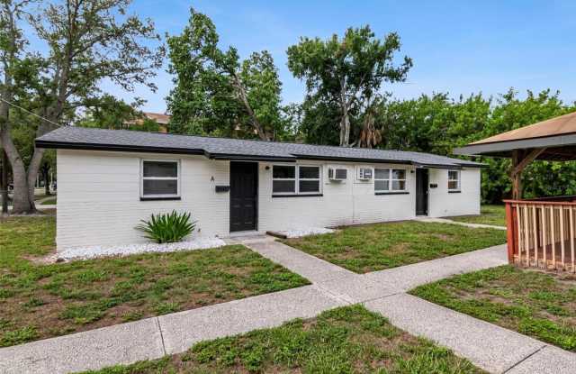 6713 S KISSIMMEE Street Gallery 2