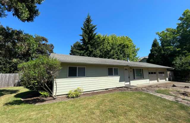 Hard to find 3 bedroom 2, bathroom. photos photos