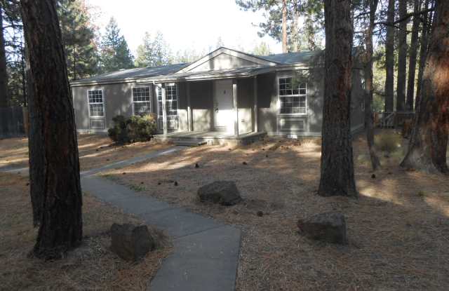 19542 River Woods Drive Gallery 1