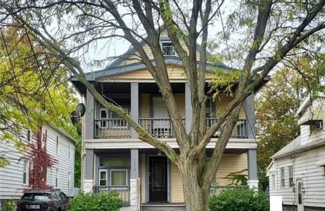 2036 Lark Street unit: 1 photos photos