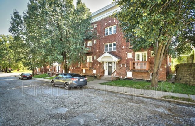 3113 Thompson Ave - 3113 Thompson Avenue, Kansas City, MO 64124