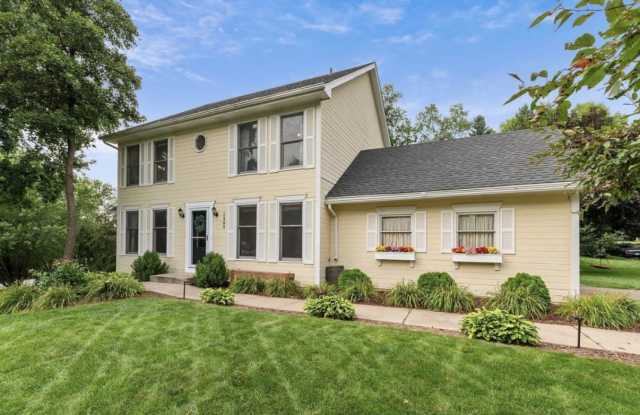 1389 Camelback Dr. photos photos