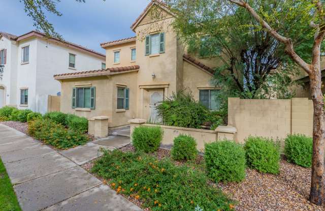 3 bedroom home in Surprise photos photos