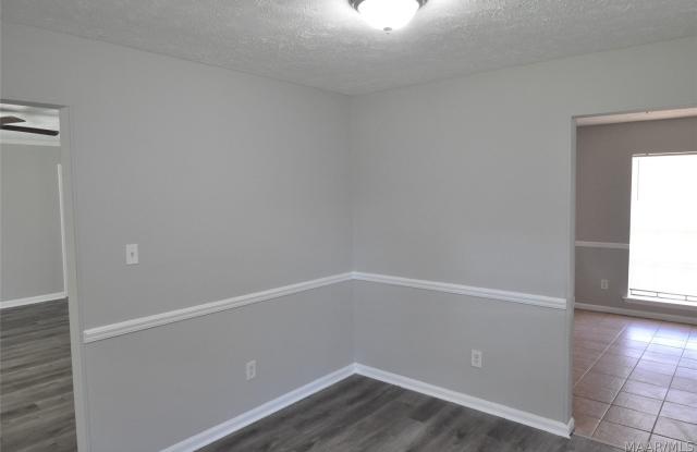 164 CAMELLIA Court Gallery 3