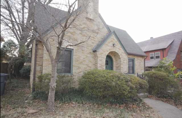 3 Bed | 2 Bath in Midtown! photos photos