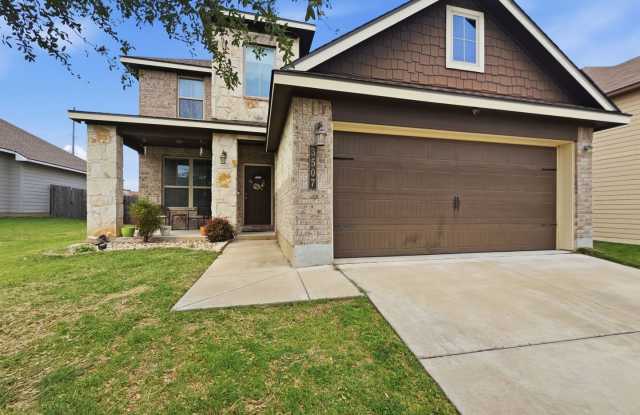 Spacious Home in Yowell Ranch photos photos