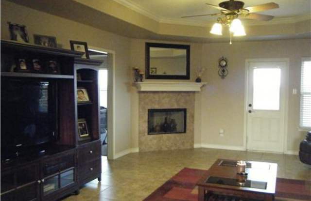 215 Palmer Dr Gallery 2
