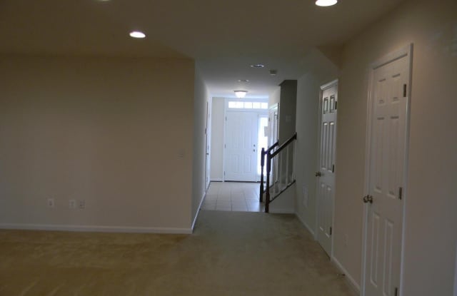 22174 BREITLING TERRACE Gallery 3