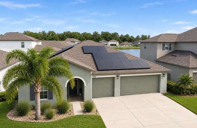 13580 WILLOW BLUESTAR Loop Gallery 1