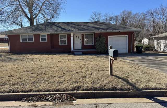 400 West Madison Ave photos photos