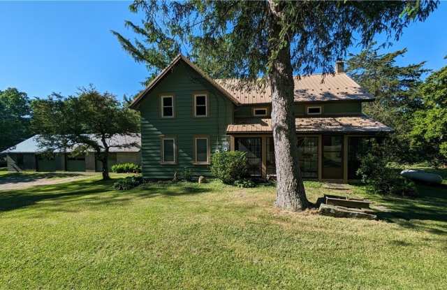 1126 Trumbulls Corners Road photos photos