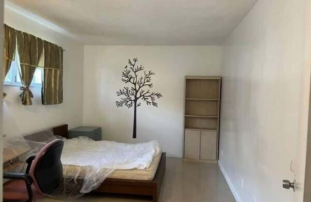 1720 N 55th Avenue photos photos