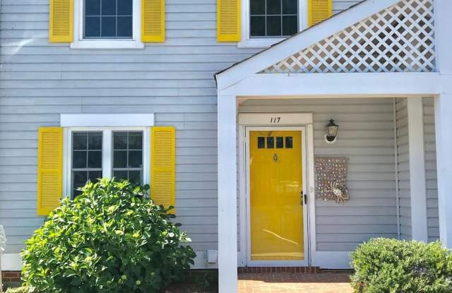 117 LYNNHAVEN COURT - 117 Lynnhaven Court, Colonial Beach, VA 22443