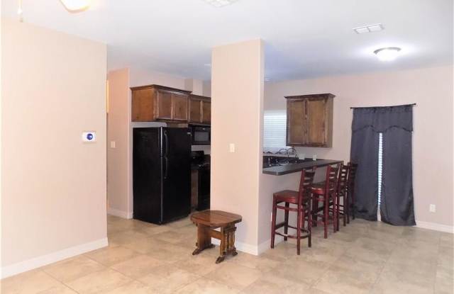 4110 CALLICOATTE APT B Gallery 4