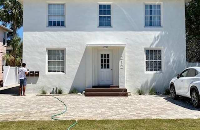 212 OAK ST - 212 Oak Street, Neptune Beach, FL 32266
