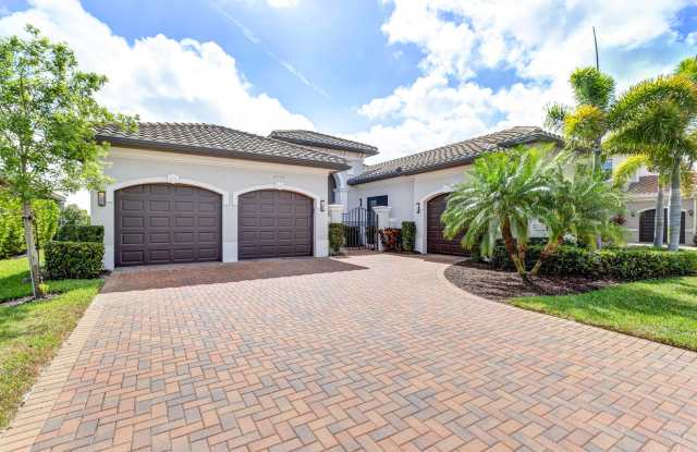 ** STONECREEK ** 3 BED + DEN / 3.5 BATH - AMAZING COMMUNITY - NORTH NAPLES - ANNUAL RENTAL - 4528 Azalea Drive, Collier County, FL 34119