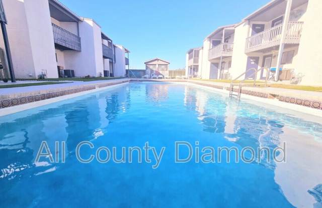 621 Laurel Street - 621 Laurel Street, Panama City Beach, FL 32407