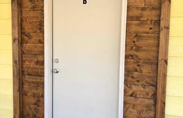 424 B Spring Street - Gallery 4